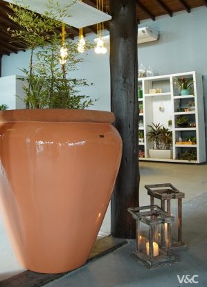 Soberano yo Kenia Vasos Gigantes trazem design e beleza aos espaços - Vaso & Cor Blog